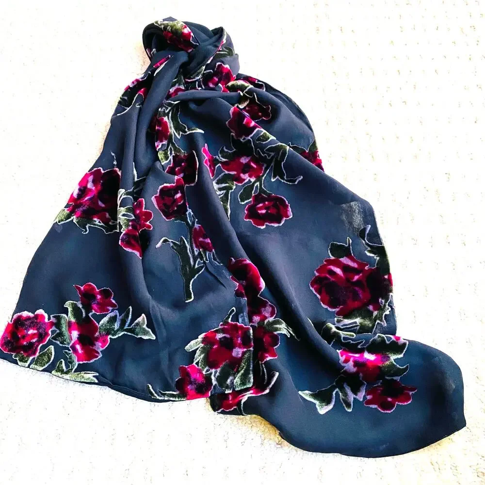 Elaine Gold silk & velvet burnout long scarf 2-side dramatic black & red roses